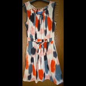 Simply Vera, size M, fun multi-color sleeveless flowy dress